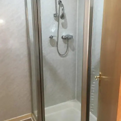Smiths Hotel 2* Стандартный номер фото 18