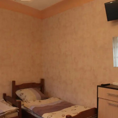 Хостел Бастет Кровать в общем номере с двухъярусной кроватью фото 6