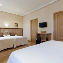 Hotel Mediodia 2* Стандартный номер с различными типами кроватей фото 6
