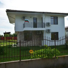 Отель Green Valley Guest Houses & SPA спортивное сооружение