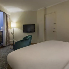 Mersin HiltonSA Турция, Мерсин - отзывы, цены и фото номеров - забронировать отель Mersin HiltonSA онлайн комната для гостей фото 10