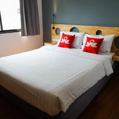 Отель Zen Rooms Suanplu Soi 7 Стандартный номер фото 8