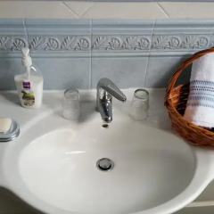 Отель Surfway Guesthouse ванная