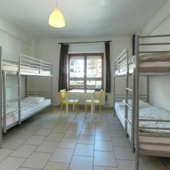 Brussel Hello Hostel Кровать в общем номере с двухъярусной кроватью фото 5