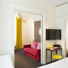Отель Hôtel Dupond-Smith 5* Улучшенный номер с различными типами кроватей фото 2