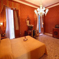 Отель Residenza San Maurizio 3* Улучшенный номер с различными типами кроватей