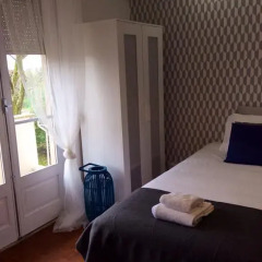 Отель 4U Lisbon III Guest House Стандартный номер с различными типами кроватей фото 4