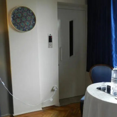 Отель Berk Guesthouse - 'Grandma's House' 3* Стандартный семейный номер с двуспальной кроватью фото 32