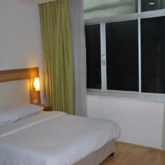 Suriwongse Hotel 3* Номер Делюкс с различными типами кроватей фото 10