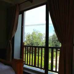 Red Coral Hotel Hoi An 2* Номер Делюкс с различными типами кроватей фото 6