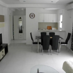Апартаменты Apartments Rafailovici комната для гостей фото 4