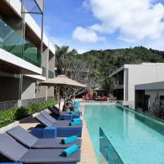 Отель MAI HOUSE Patong Hill бассейн