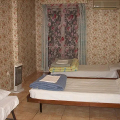 Отель Athens House 2* Кровать в общем номере с двухъярусной кроватью