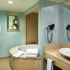 Гостиница Rixos Almaty 5* Номер категории Премиум с различными типами кроватей фото 2