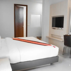 Отель Andatel Grandé Patong Phuket 4* Улучшенный номер с двуспальной кроватью фото 3