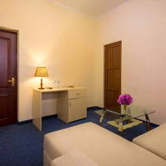 Отель 14th Floor Hotel Армения, Ереван - 3 отзыва об отеле, цены и фото номеров - забронировать отель 14th Floor Hotel онлайн удобства в номере фото 2