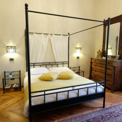 Отель Madama Cristina Bed & Breakfast Стандартный номер с различными типами кроватей фото 9