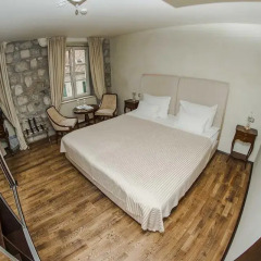 Boutique Hotel Astoria 4* Улучшенный номер с 2 отдельными кроватями фото 11