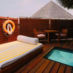 Отель Adaaran Prestige Water Villas 5* Вилла фото 11