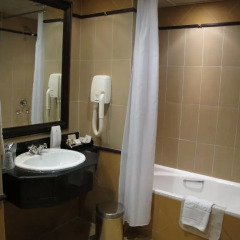 Hotel Alvalade 4* Стандартный номер с различными типами кроватей