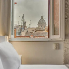 Отель Piazza di Spagna Suites Люкс с различными типами кроватей фото 6