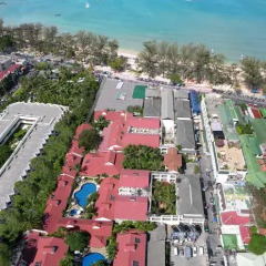 Отель Horizon Patong Beach Resort & Spa спортивное сооружение