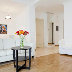 Апартаменты LikeFlat Apartment Tverskaya комната для гостей фото 3