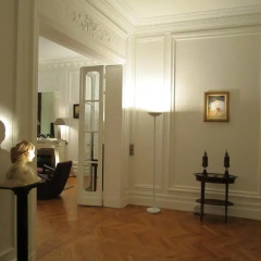 Отель Prestigious Appartement Trocadero комната для гостей