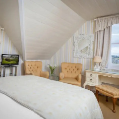 Отель Tasburgh House 4* Улучшенный номер с различными типами кроватей фото 4