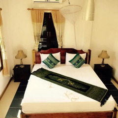 Отель Villa Oasis Luang Prabang 3* Стандартный номер с двуспальной кроватью фото 4