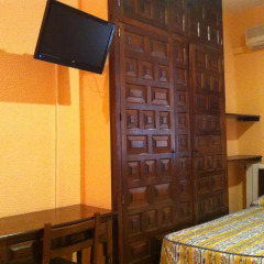 Отель Hostal Paracuellos Стандартный номер с различными типами кроватей фото 4