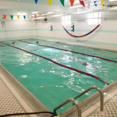 Отель Green Point YMCA бассейн фото 3