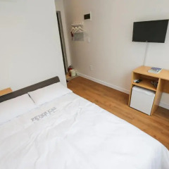 Petercat Hotel Insadong 3* Стандартный номер с различными типами кроватей фото 4