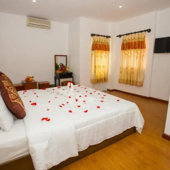 Golden Tulip Hotel 3* Номер Делюкс с различными типами кроватей