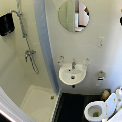 Отель Reno's Guest House Бирзеббуджа ванная