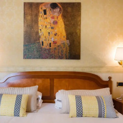Amadeus Hotel комната для гостей
