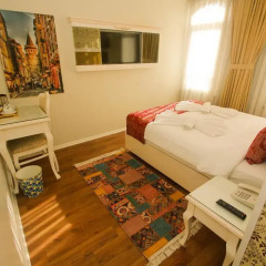 Venue Hotel Old City Istanbul сейф в номере