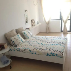 Апартаменты Dilov Apartments In Yalta Golden Sands комната для гостей фото 5