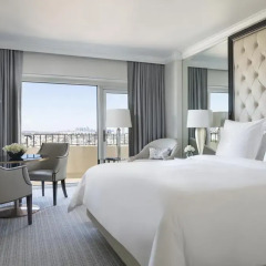 Отель Four Seasons Los Angeles at Beverly Hills 5* Номер Делюкс с различными типами кроватей