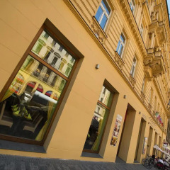 EA Hotel Mánes гостиничный бар