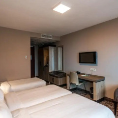 Отель Best Western Plus Blue Square 4* Стандартный номер с различными типами кроватей фото 2