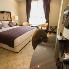 Strato Hotel by Warwick 4* Номер Делюкс с различными типами кроватей фото 3