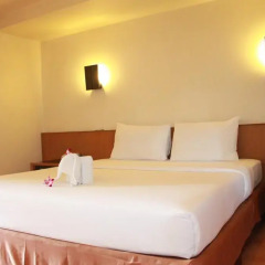 Sunshine Hotel And Residences 3* Улучшенный номер с различными типами кроватей фото 16