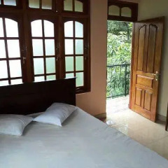 Отель Nilmini Villa Стандартный номер фото 13