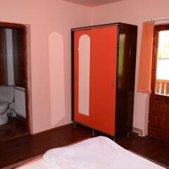 Pensiunea Floare De Colt In Lacu Rosu Romania From 71 Photos Reviews Zenhotels Com