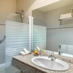 Отель Malcom and Barret 3* Стандартный номер с различными типами кроватей фото 15