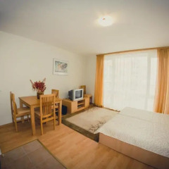 Holiday Garden Hotel 3* Апартаменты с 2 отдельными кроватями фото 8