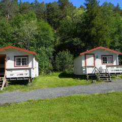 Отель Gullberget Camping Коттедж Эконом с различными типами кроватей фото 3