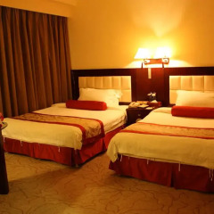 Majestic Hotel 3* Стандартный номер с различными типами кроватей фото 4