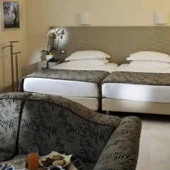 Отель Garibaldi 4* Полулюкс
